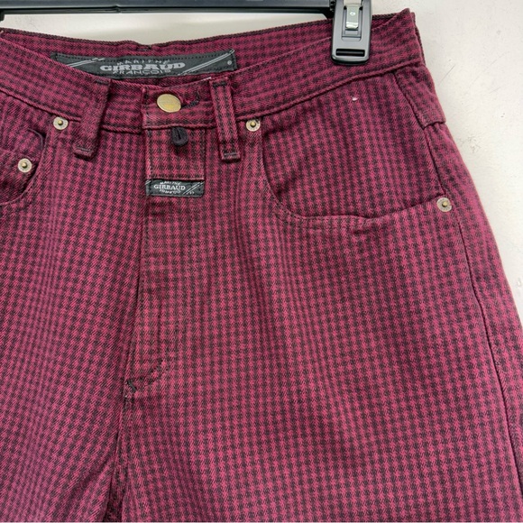 Vintage Marithe Francois Girbaud size 9/10 Women's Burgundy Denim Jean Shorts - Picture 2 of 8